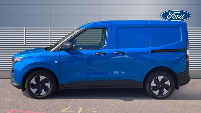 Ford Transit Courier E-Transit Courier 100kW 43kWh Trend Van Auto
